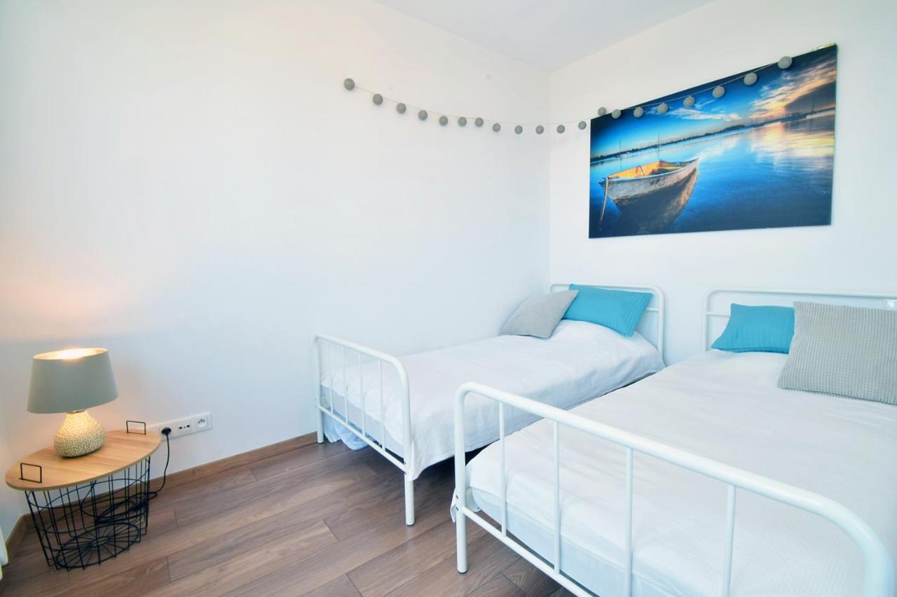 Avis Apartments - Gdynia Skwer Kosciuszki 13 Экстерьер фото